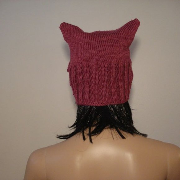 Pussy Hat - Picture 4 of 10